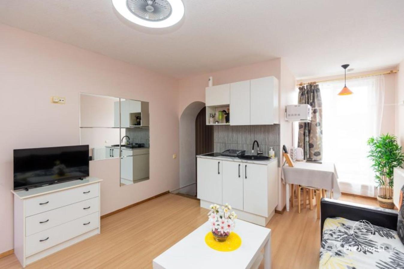Apartamentai Pas Regina Palanga Exterior foto